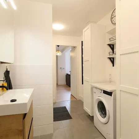 L'ethnique 7p - Climatisation - Jardin - Parking - Salle De Sport