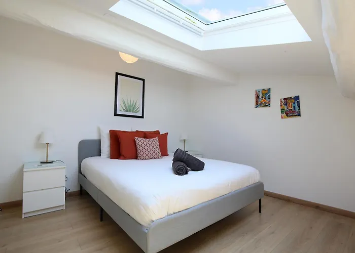 L'ethnique 7p - Climatisation - Jardin - Parking - Salle De Sport Lägenhet