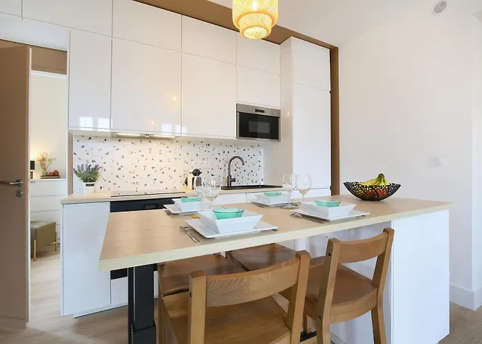 아파트 L'ethnique 7p - Climatisation - Jardin - Parking - Salle De Sport *